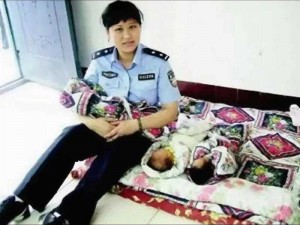 人民好警察蒋小娟，哺乳期勇救婴儿